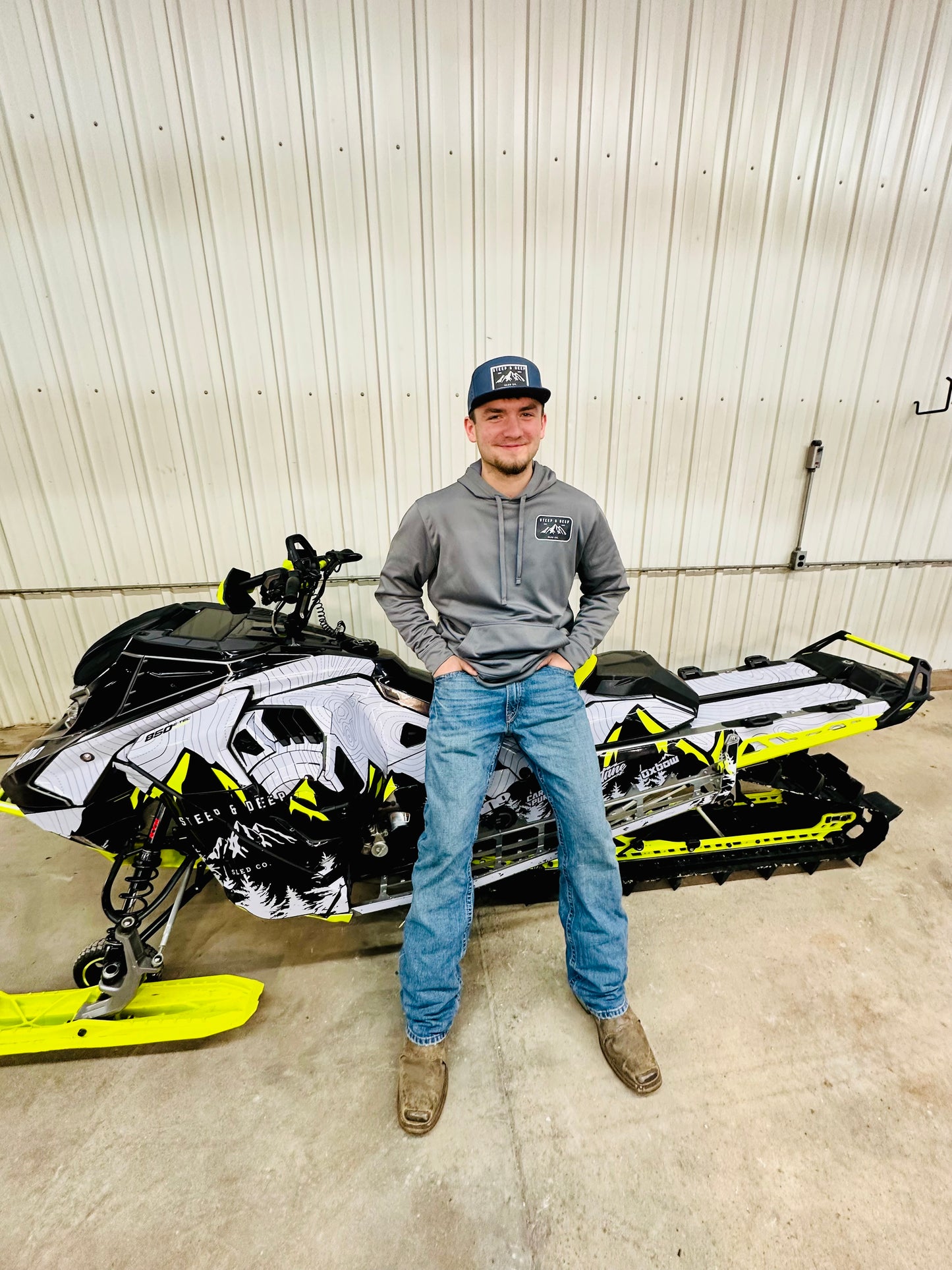 Patch Logo Charcoal Ascent Hoodie