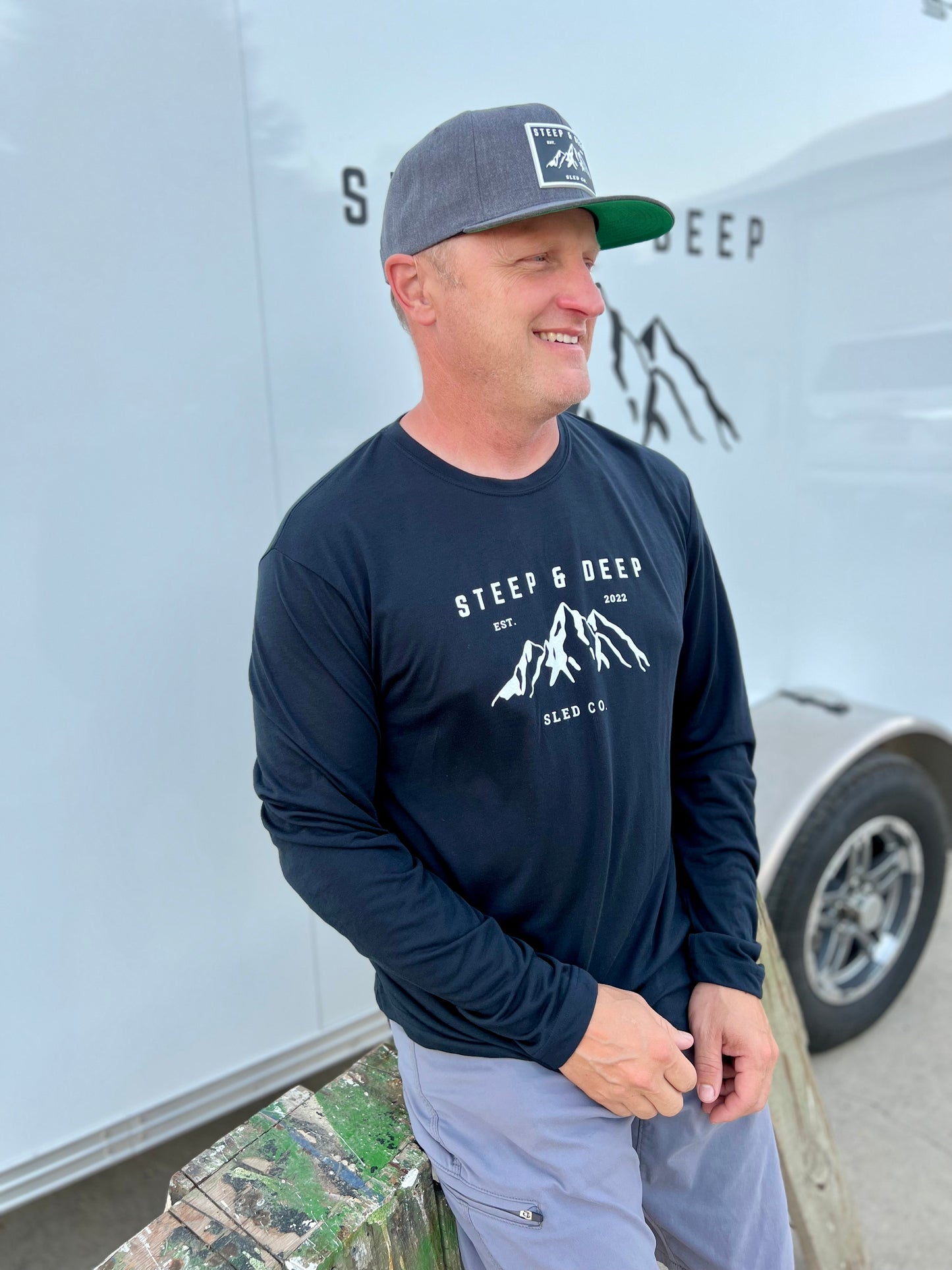 Altitudes Long Sleeve in Black