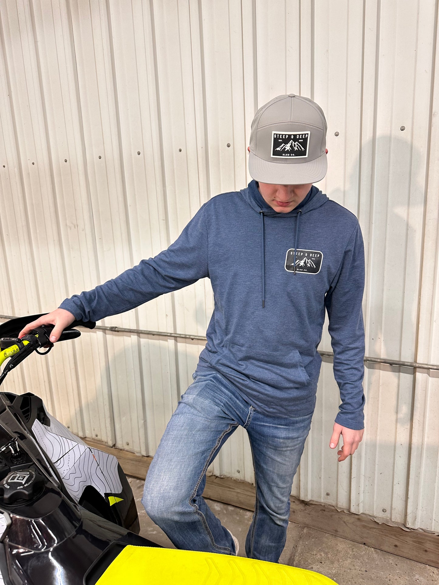 Men’s Navy Patch Lightweight Hoodie